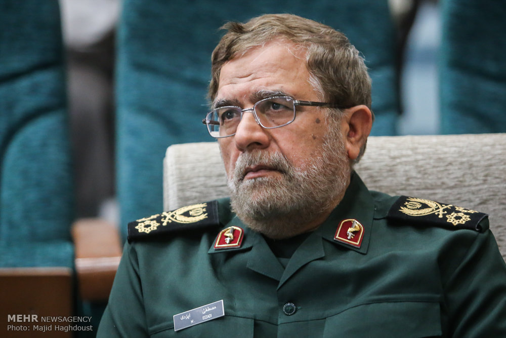 شہید قاسم سلیمانی کی چھٹی برسی: مصلائے امام خمینی میں حکام اور عوام کی بھرپور شرکت+تصاویر، ویڈیوز