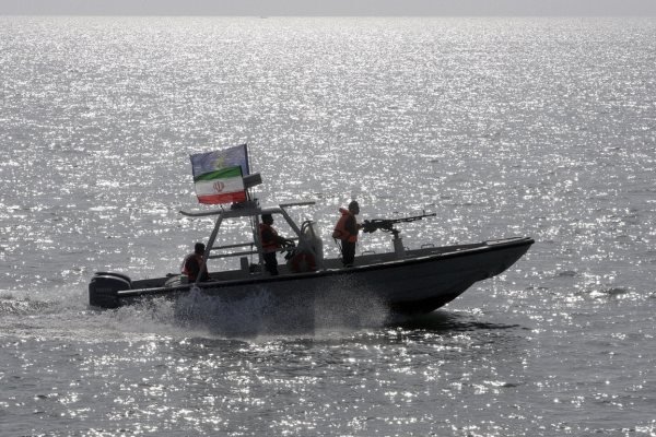 اعتراف کارشناس آمریکایی به توان نیروی دریایی ایران دربرابر آمریکا