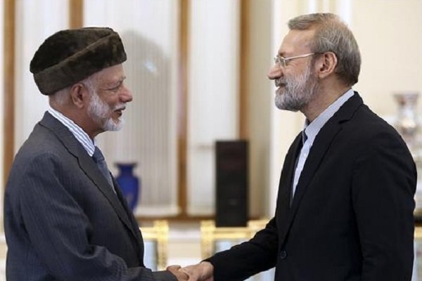 Parliament speaker meets with Omani FM in Tehran