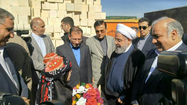 روحانی بازدید