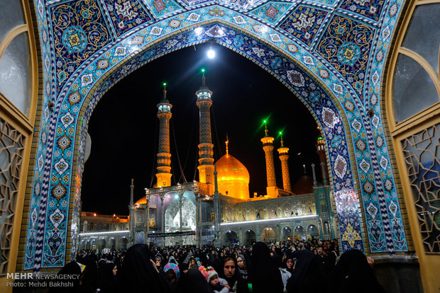 تحویل سال در حرم مطهر حضرت معصومه(س)