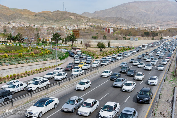 جاده چالوس دوطرفه است/ترافیک سنگین در محور نوجان