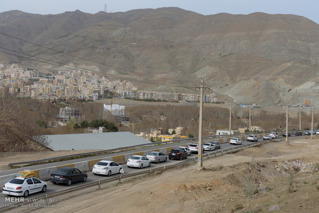 ترافیک در محور ورودی جاده چالوس و بزرگراه البرز قزوین
