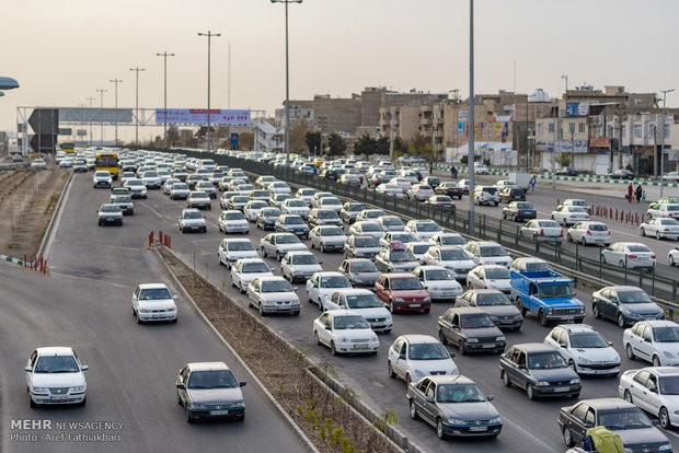 خدمات ۱۴هزار راهدار در نوروز/انجام۵۸۰ هزار سفر با حمل و نقل عمومی