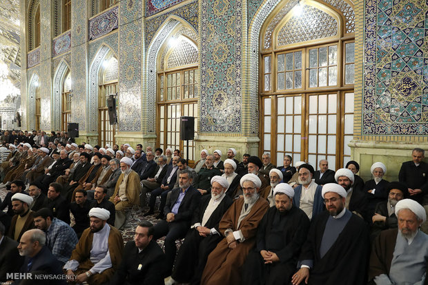 سخنرانی مقام معظم رهبری در اجتماع زائران و مجاوران حرم مطهر رضوی