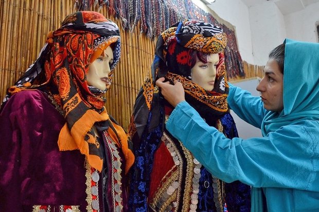 لباس‌های محلی لرستان؛ اوج زیبایی در نهایت سادگی