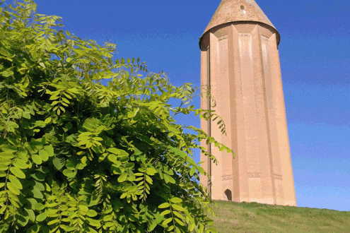 بوته زدایی مستمر از یادگار تاریخی قابوس/ اعتبارات جوابگو نیست