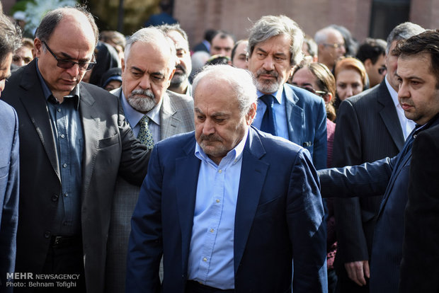 مراسم تشییع داریوش شایگان