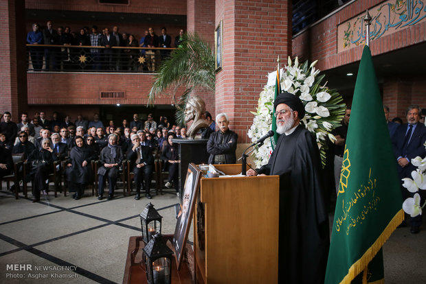 مراسم تشییع داریوش شایگان