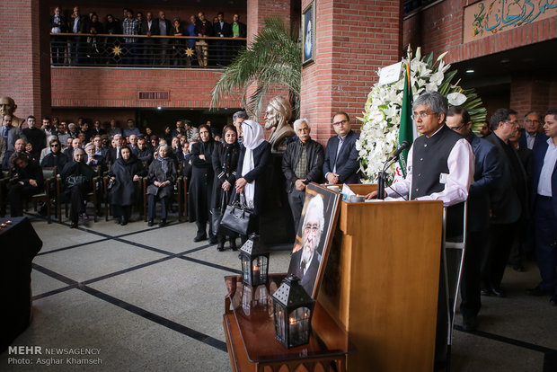 مراسم تشییع داریوش شایگان