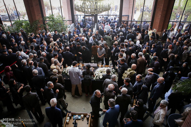 مراسم تشییع داریوش شایگان