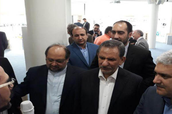 بازدید معاون اول رئیس جمهور از پارک فناوری پردیس 