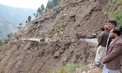 آزاد کشمیر میں لینڈ سلائیڈنگ کی وجہ سے ٹریفک معطل