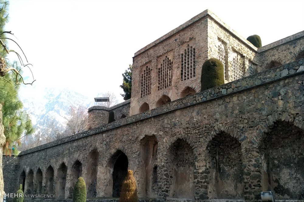 مجموعه تاریخی قلعه پری کشمیر