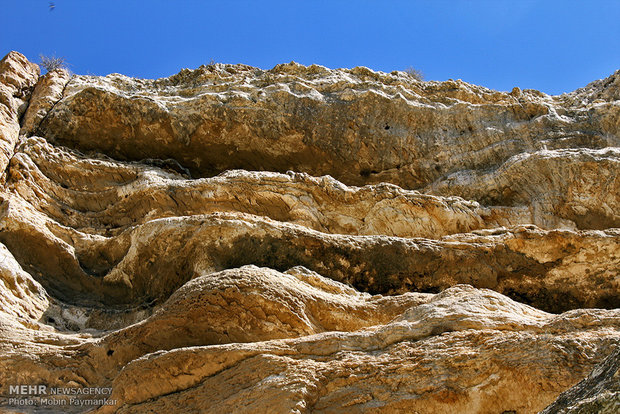 Karaftu cave