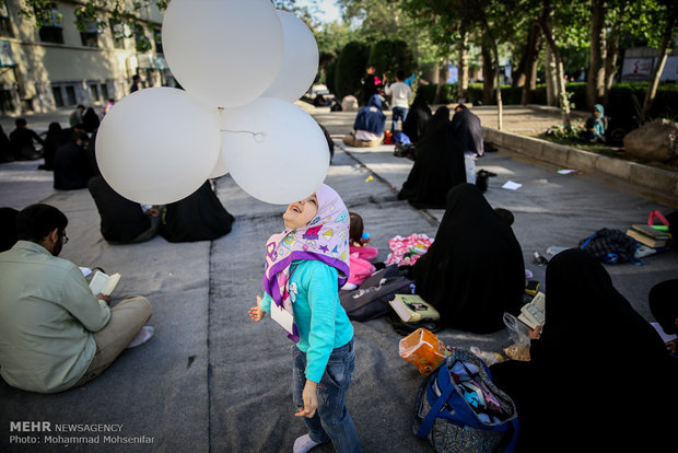 آخرین روز اعتکاف در مسجد دانشگاه تهران