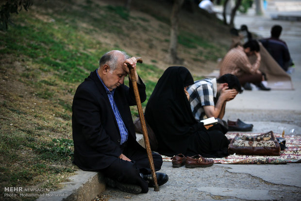 آخرین روز اعتکاف در مسجد دانشگاه تهران