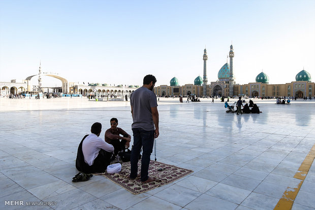 مراسم اعتکاف و دعای ام داود در مسجد جمکران