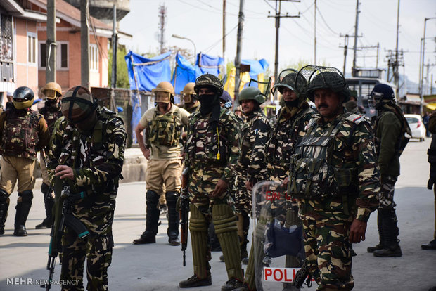 کشمیر میں بھارتی فوج کی فائرنگ سے 2 علیحدگی پسند جاں بحق
