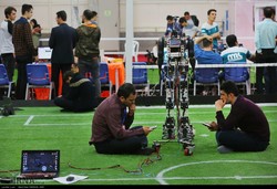 The event is currently underway at Tehran Permanent International Fairground.  ôWe should pinpoint the problems with marketing in the field of technology in Iran so that we would be able to pave the w
