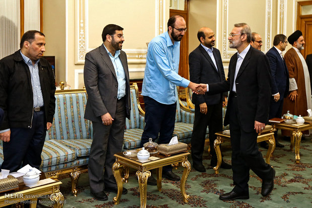 دیدار رئیس و معاونان سازمان صدا و سیما با علی لاریجانی رئیس مجلس