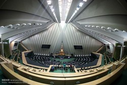 Iranian parliamentary friendship group leaves Tehran for Kiev