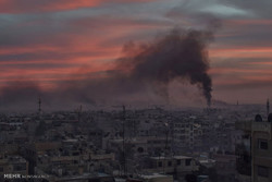 "المرصد السوري": انفجار في إدلب السورية يوقع أكثر من 80 قتيلا وجريحا