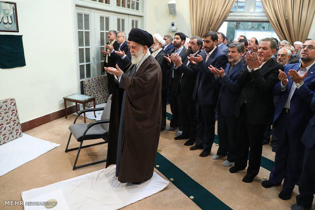 دیدار نوروزی جمعی از مسئولان کشور با رهبرانقلاب اسلامی