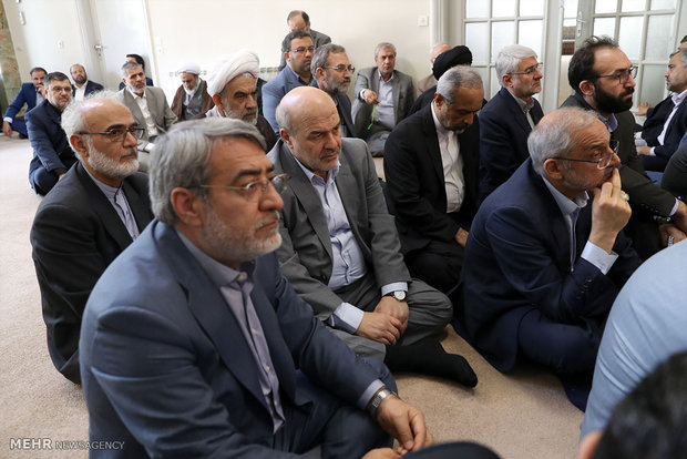دیدار نوروزی جمعی از مسئولان کشور با رهبرانقلاب اسلامی