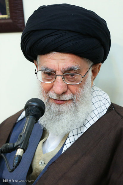 دیدار نوروزی جمعی از مسئولان کشور با رهبرانقلاب اسلامی