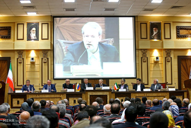 المؤتمر التجاري المشترك بين ايران وسوريا