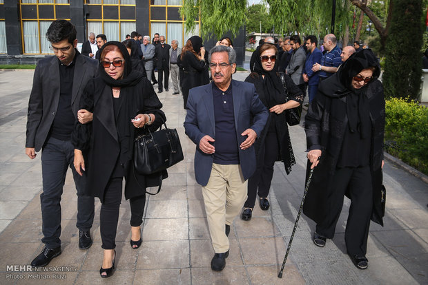 تشییع پیکر بزرگ علوی