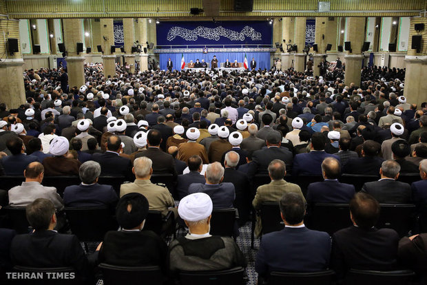 Muslim states’ ambassadors to Iran meet with Ayatollah Khamenei on Eid al-Mab’ath