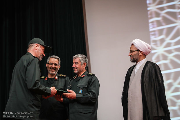 مراسم تودیع و معارفه جانشین سازمان بسیج