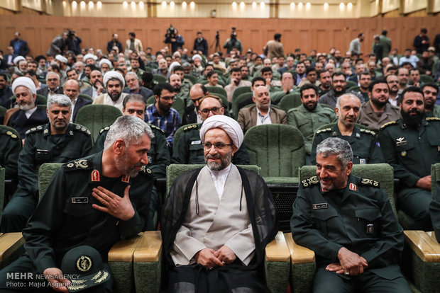 مراسم تودیع و معارفه جانشین سازمان بسیج