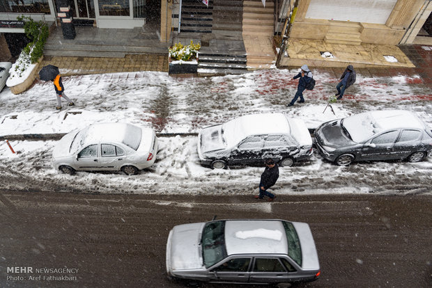 April snow in Karaj