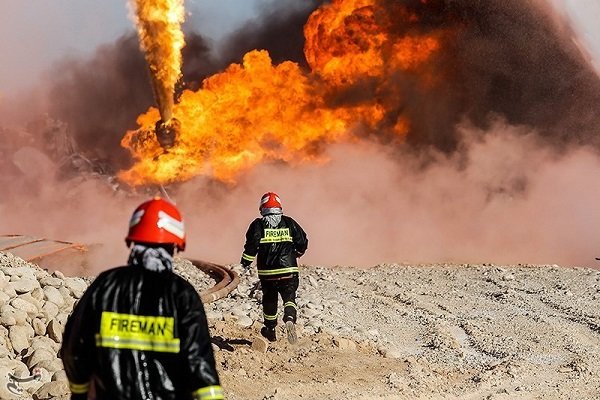 آتش سوزی مجموعه ۱۶۷ شرکت بهره‌برداری نفت و گاز گچساران مهار شد