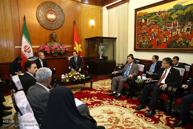 دیدار علی لاریجانی رئیس مجلس شورای اسلامی با رئیس جبهه خلق میهنی ویتنام