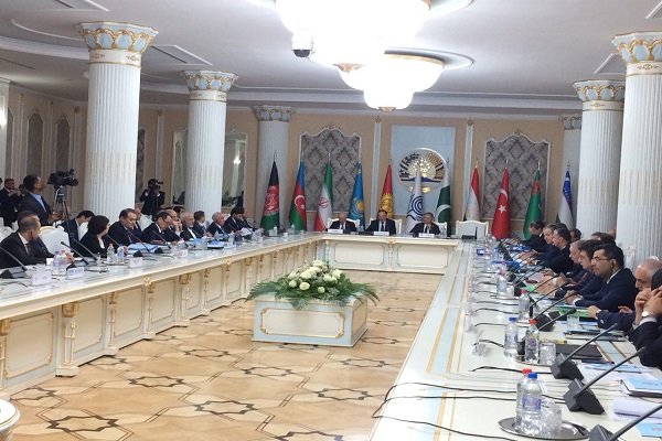 اجلاس «اکو» با حضور ظریف در تاجیکستان آغاز شد,