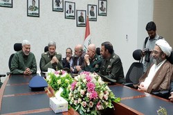 Iranian defense min. meets with PMU’s chief