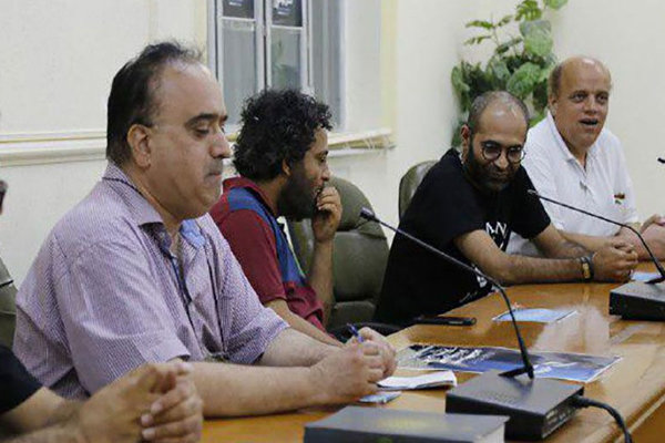 پیکر «مهرداد ابروان» از تالار حافظ شیراز تشییع می‌شود