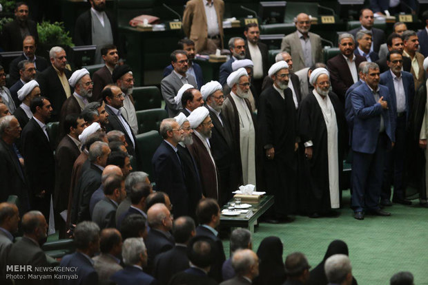 نشست مشترک قوای سه‌گانه در مجلس