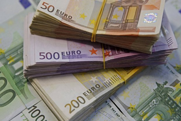 یورو هنوز امن نیست/ اتحادیه در انتظار اصلاحات اقتصادی