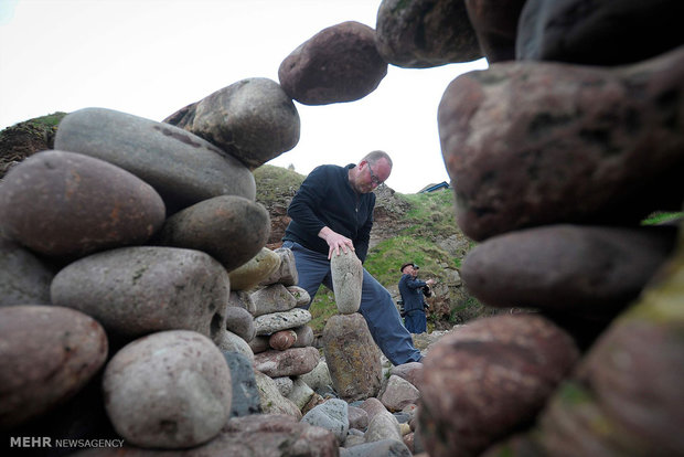 مسابقه چیدن سنگ ها در اسکاتلند
