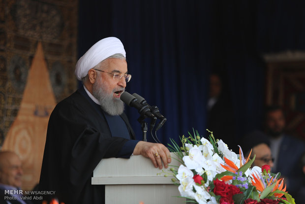 Pres. Rouhani visits Tabriz on provincial tour