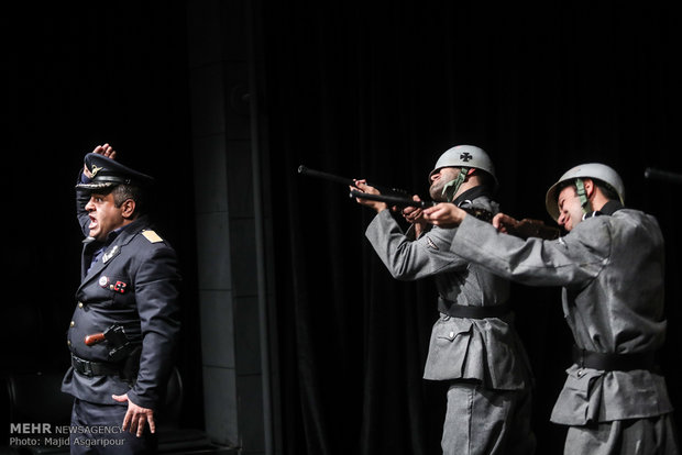 اجرای نمایش زیر صفر