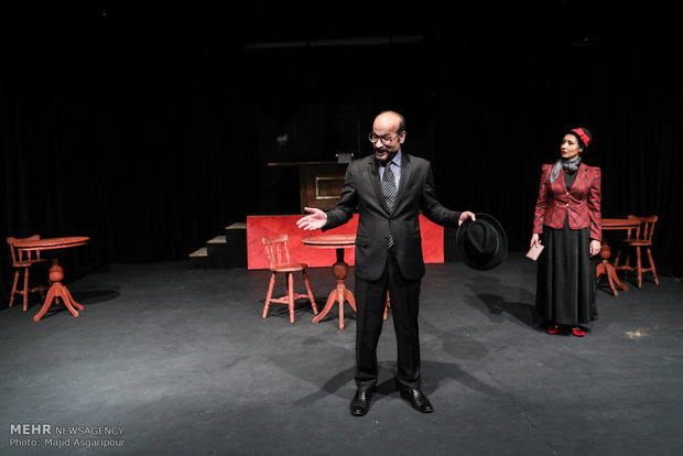 اجرای نمایش زیر صفر