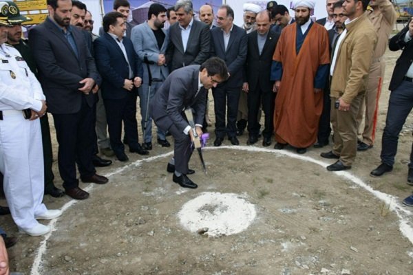 پایانه غلات اسکله جدید بندر آستارا کلنگ زنی شد
