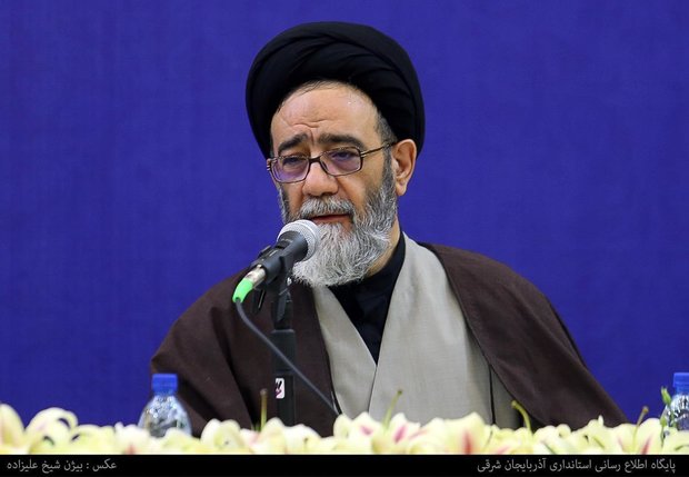انتقاد از حضور کم نیروهای ارزشی جوان در مسئولیت‌های اجرایی
