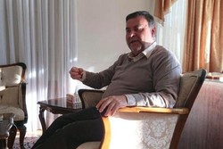 Iran would abandon barren nuclear deal, official warns